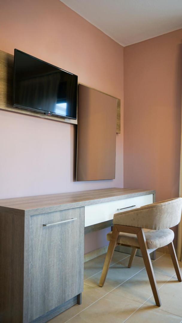 Agnes Deluxe Hotel Pefkochori Værelse billede