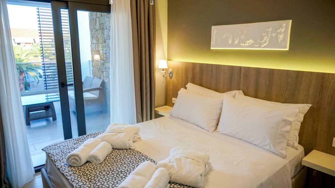 Agnes Deluxe Hotel Pefkochori Eksteriør billede