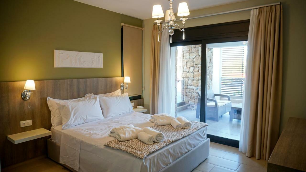 Agnes Deluxe Hotel Pefkochori Eksteriør billede