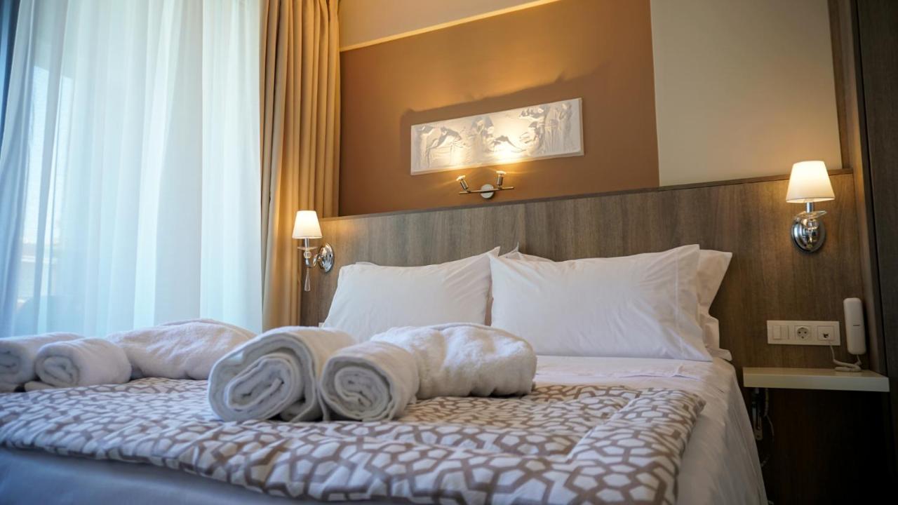 Agnes Deluxe Hotel Pefkochori Eksteriør billede